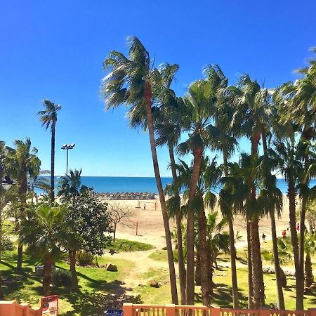 Apartamento Con Gran Terraza Junto A La Playa Τορρεμολίνος Εξωτερικό φωτογραφία