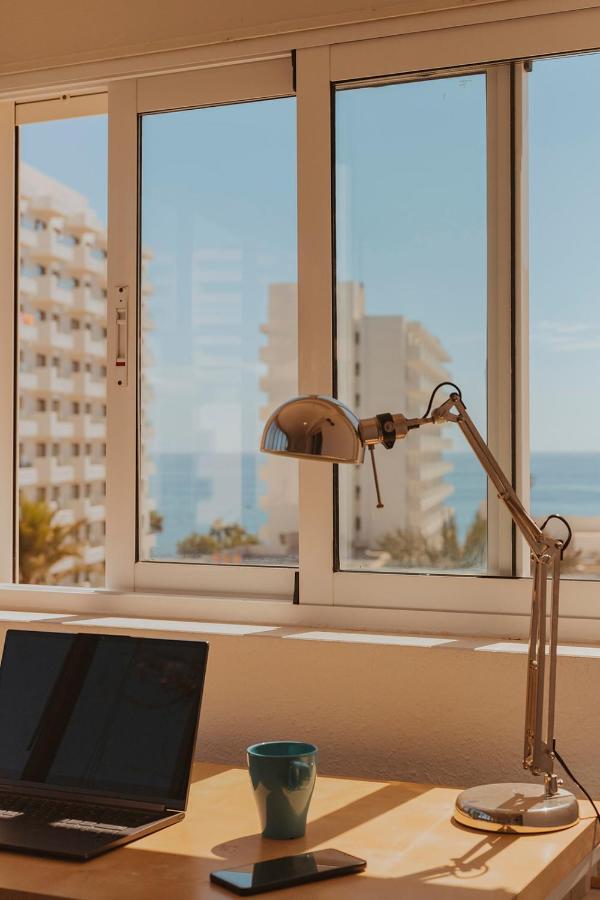 Apartamento Con Gran Terraza Junto A La Playa Τορρεμολίνος Εξωτερικό φωτογραφία