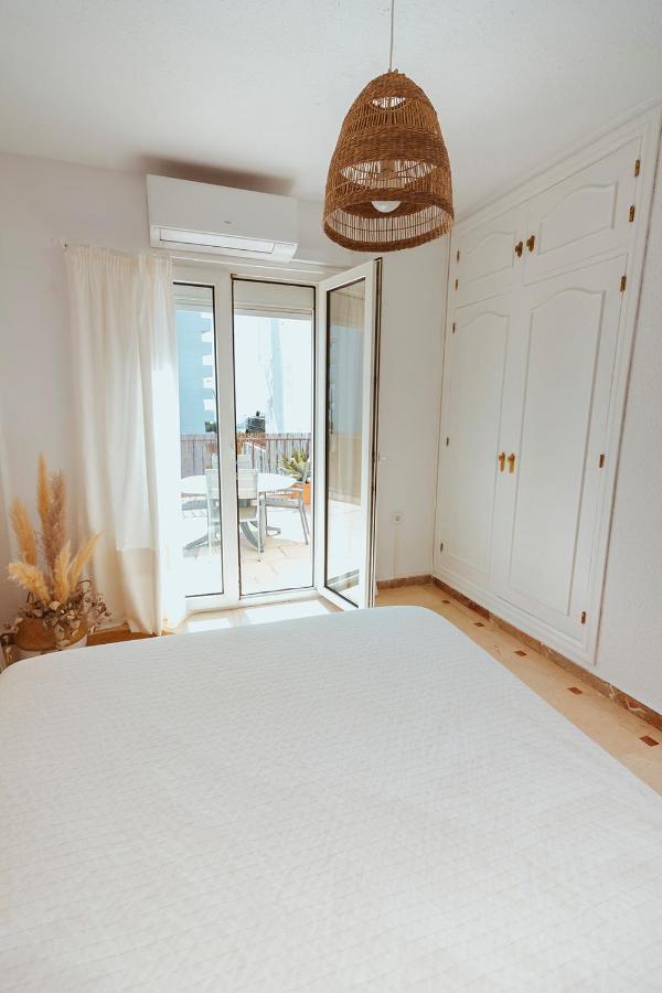 Apartamento Con Gran Terraza Junto A La Playa Τορρεμολίνος Εξωτερικό φωτογραφία